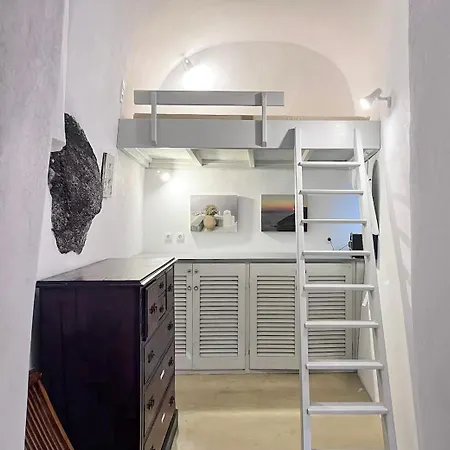 Apartment Spiti Barbara - Cave House With Caldera View & Jacuzzi Firostefani